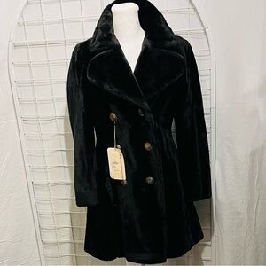 Rare Vintage 60’s. Un-Fur. Never worn. Black Double-Breasted Women's Mini Coat